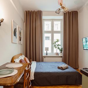 Studio met een King Size Bed